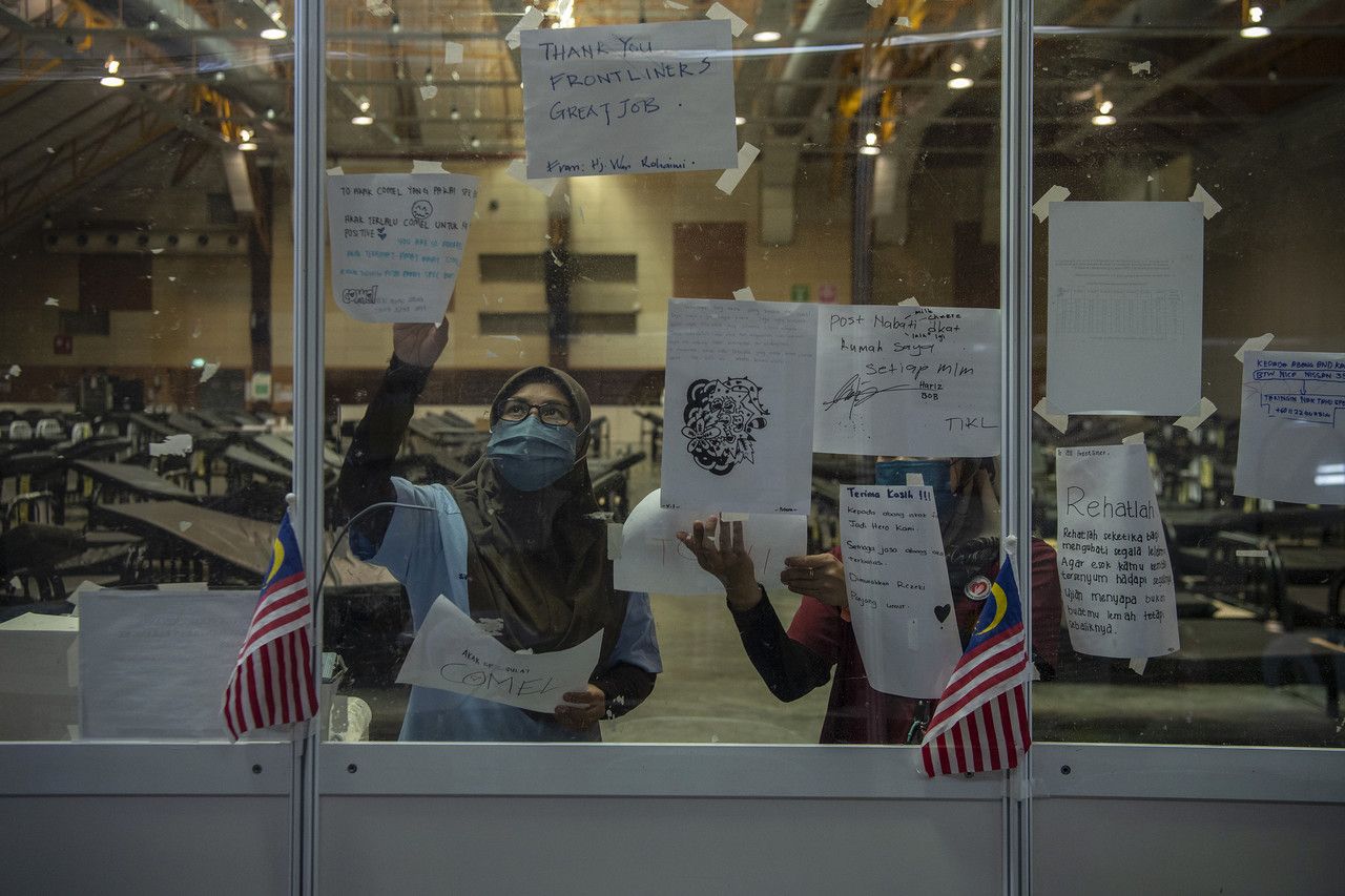 கோவிட்-19 நோய்த் தொற்றின் வாராந்திர எண்ணிக்கை 28.8 விழுக்காடு குறைந்தது