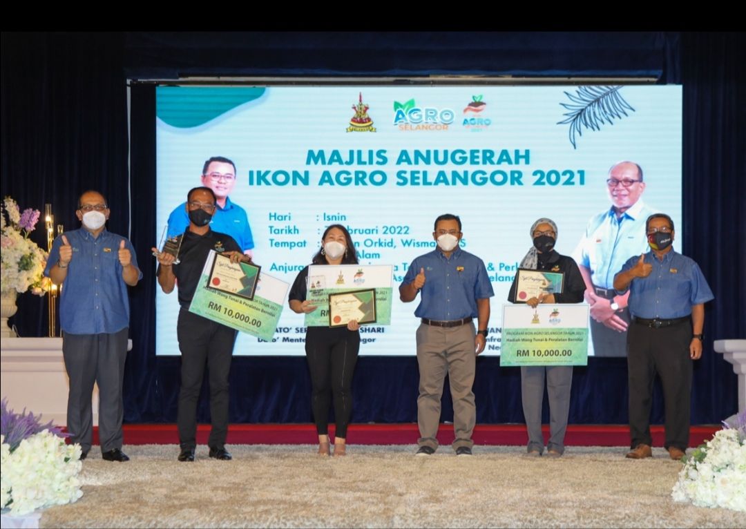 荣膺雪州农业代言人  3务农者各赢走1万奖金