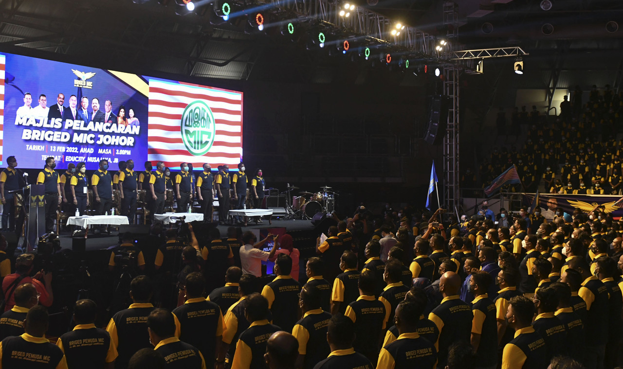 Langgar SOP, Khairy arah KKM kompaun Hishammuddin, pemimpin BN