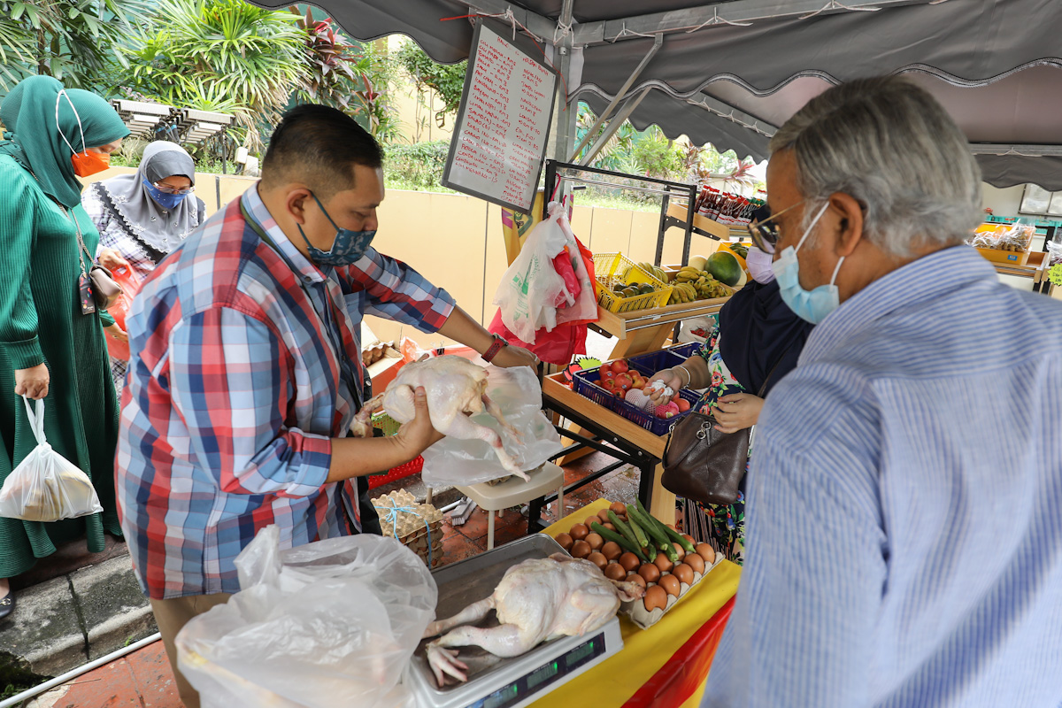 Jual ayam, telur secara bergerak, PKPS sasar lebih RM5,000 sehari