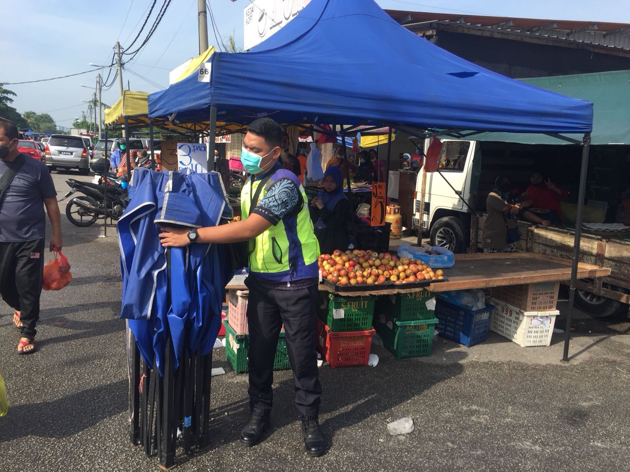 Perketat syarat lesen, bendung taktik licik warga asing