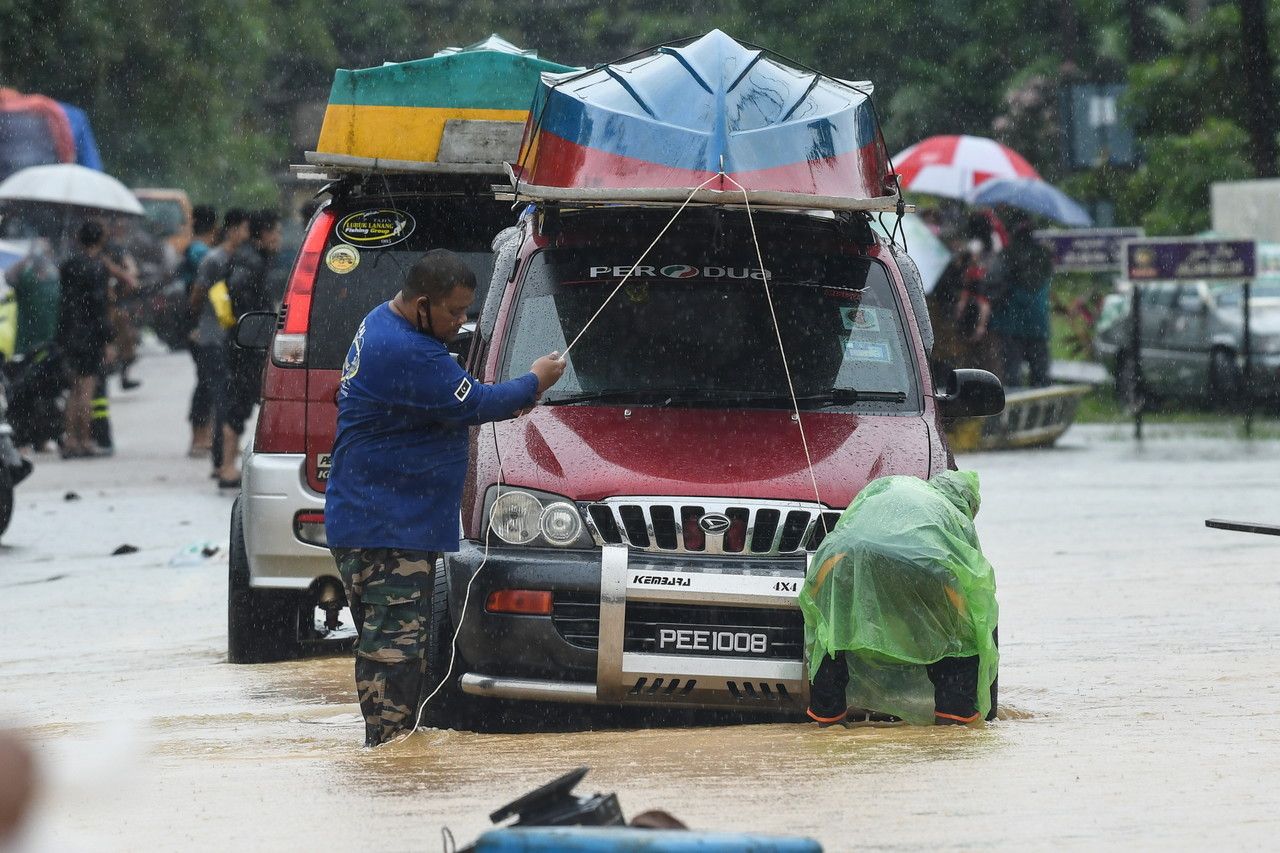 Banjir: Jumlah mangsa di Terengganu, Kelantan terus meningkat
