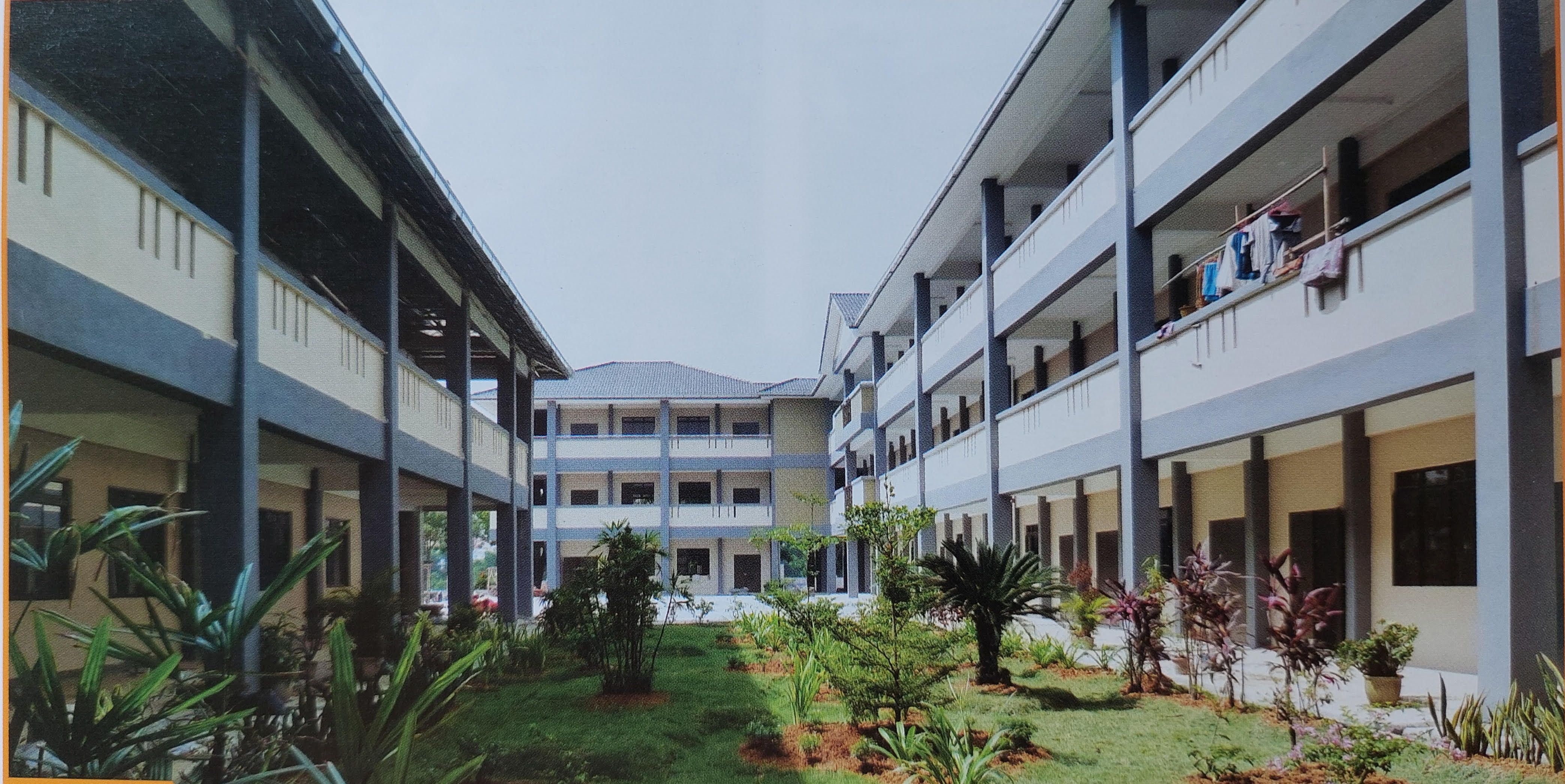 மிட்லண்ட்ஸ் பள்ளியில் மாணவர்களை அதிகரிக்க நடவடிக்கை- முதலாம் ஆண்டு சேரும் மாணவர்களுக்கு சலுகைகள்