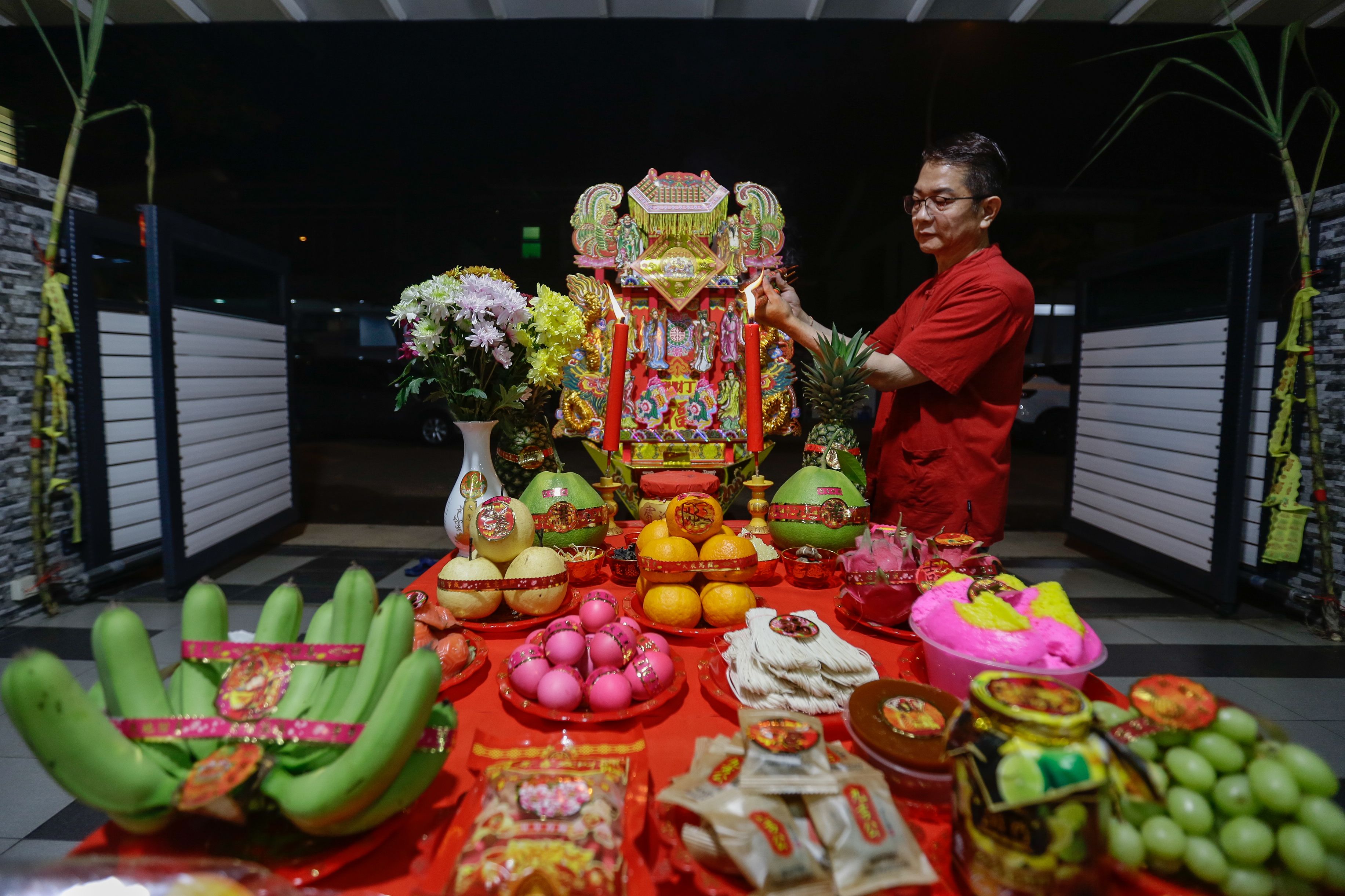 “疫”下拜天公求平安  巴生.仁嘉隆好热闹！