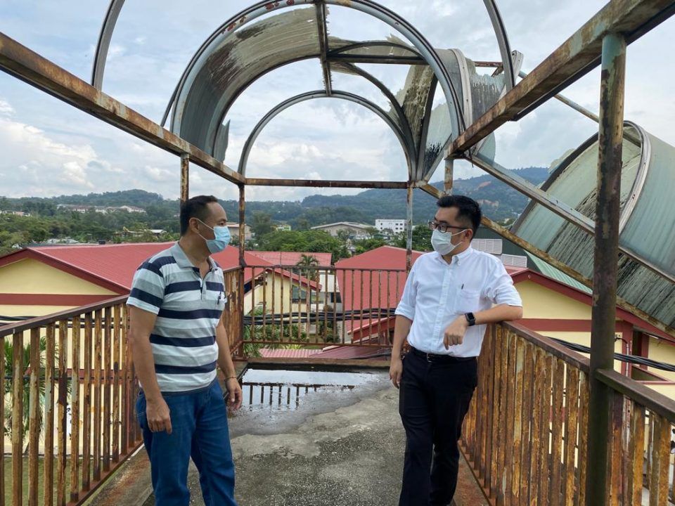 蔡伟杰于州议会 反映地方基设维修与污课题