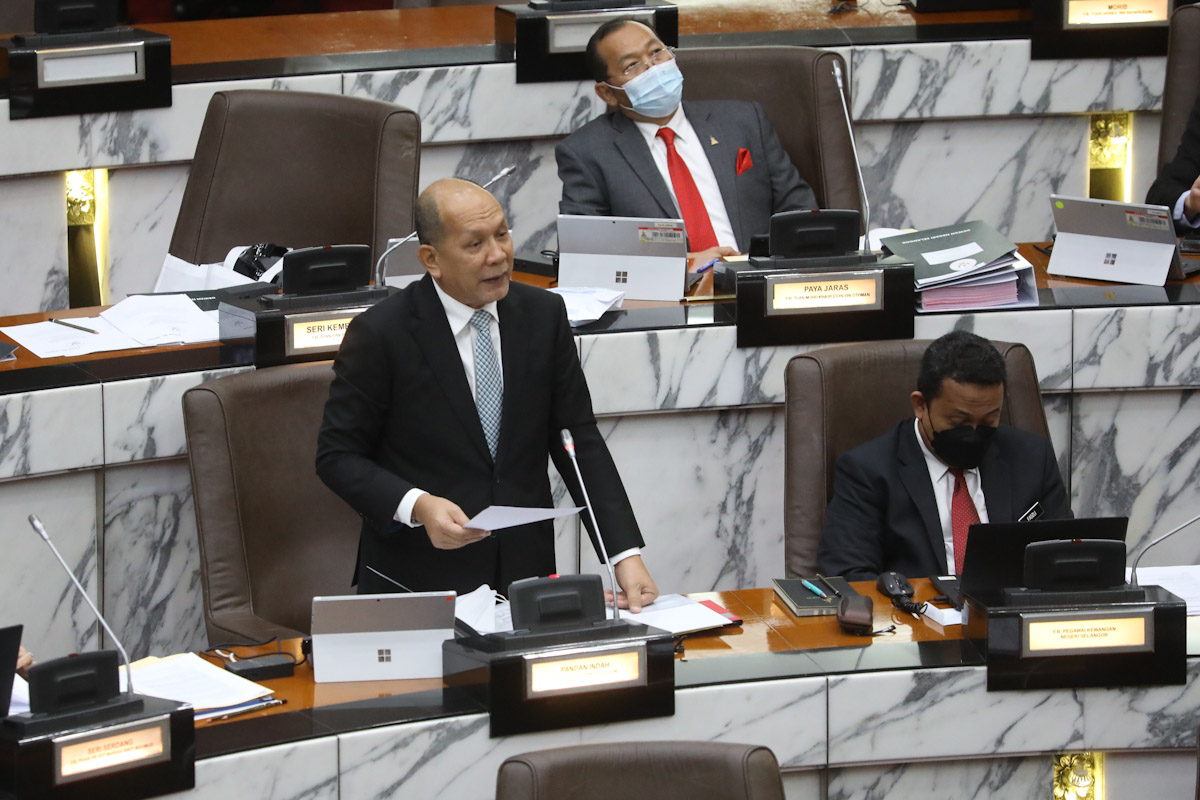 Kerajaan Negeri kenal pasti lokasi tempatkan lembu terbiar, berkeliaran