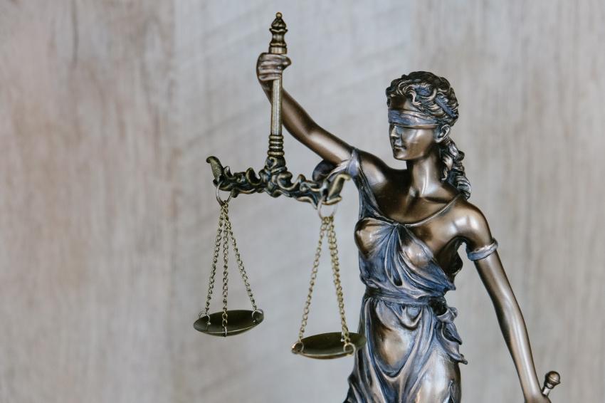 Five including Datuk charged with illegal deposit taking