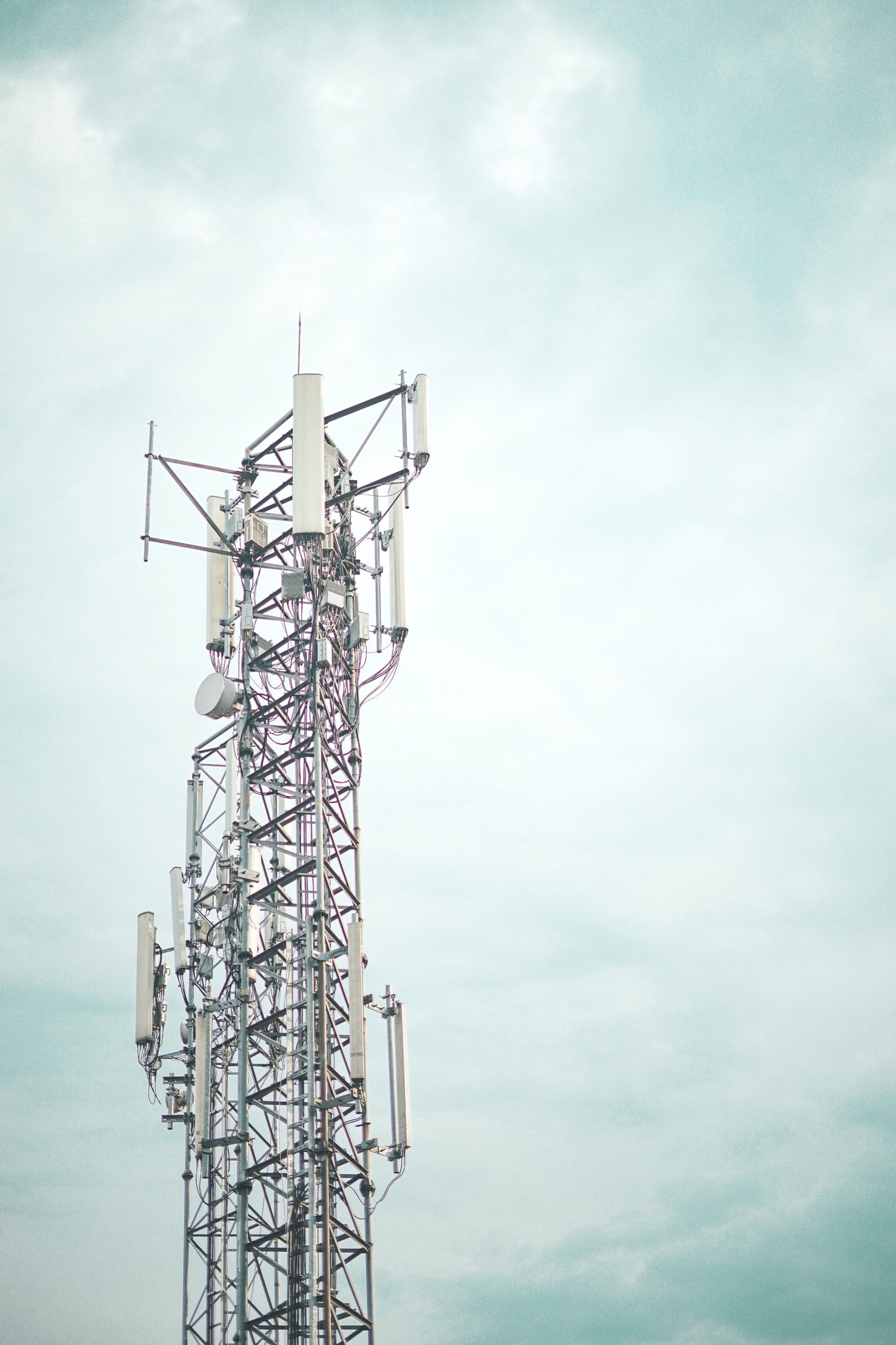 Jendela: Over 2,300 new telecommunication towers built