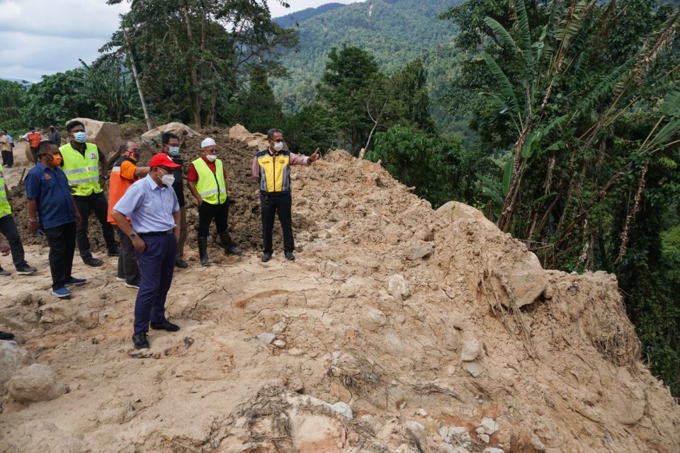 Over RM20 mln spent on flood-damaged road repairs in five districts — Exco
