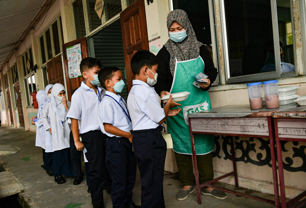 Pelajar sekolah rendah dibenar hadir tanpa penggiliran bermula 17 April