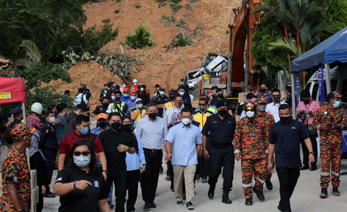 MB: Penduduk dinasihat berpindah hingga hasil kajian tanah runtuh diperoleh