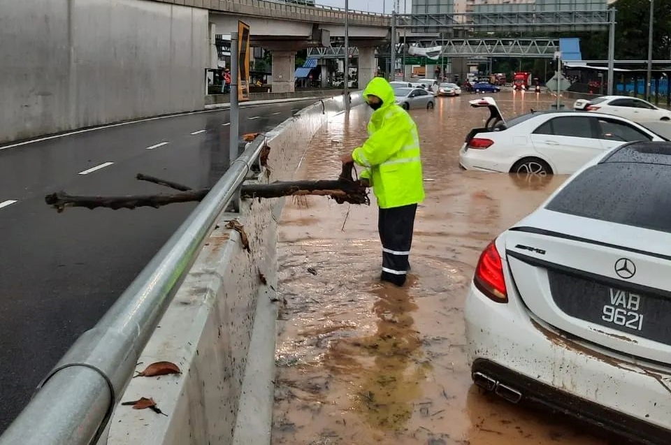 26 kawasan dalam lima daerah di Selangor terjejas banjir