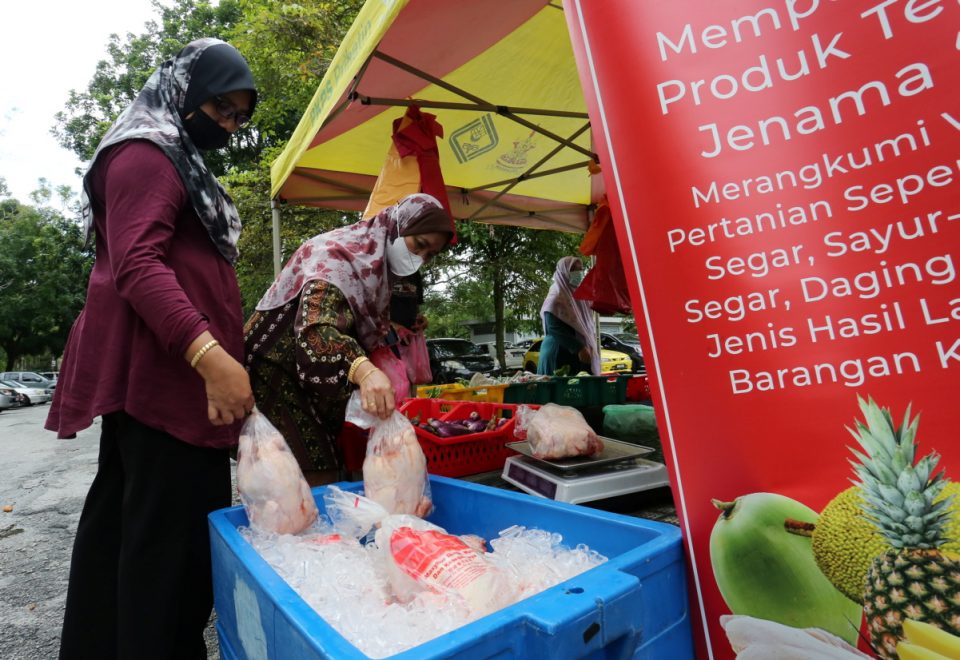 Affordable necessities on sale in Shah Alam, Sijangkang this Saturday