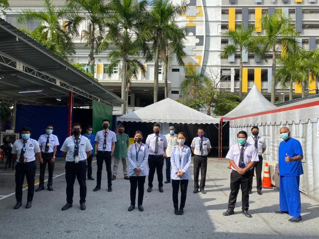 “全国医护人员日” 诺希山：医护人员为国家抗疫都是国家英雄