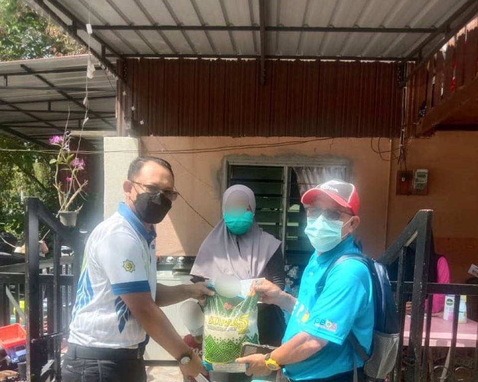 LZS: Lima keluarga asnaf positif Covid-19 terima bantuan makanan