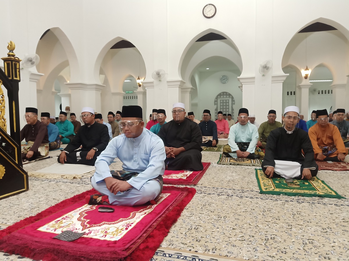Senandung Aidilfitri: MB ketuai laungan takbir di masjid terjejas bah