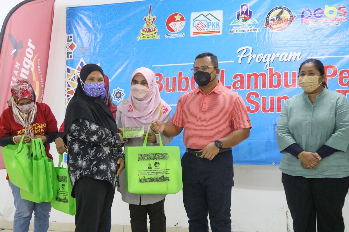 வெ.200,000 செலவில் 50 தொகுதிகளில் நோன்புப் பெருநாள் உதவித் திட்டம்- பெக்காவானிஸ் ஏற்பாடு