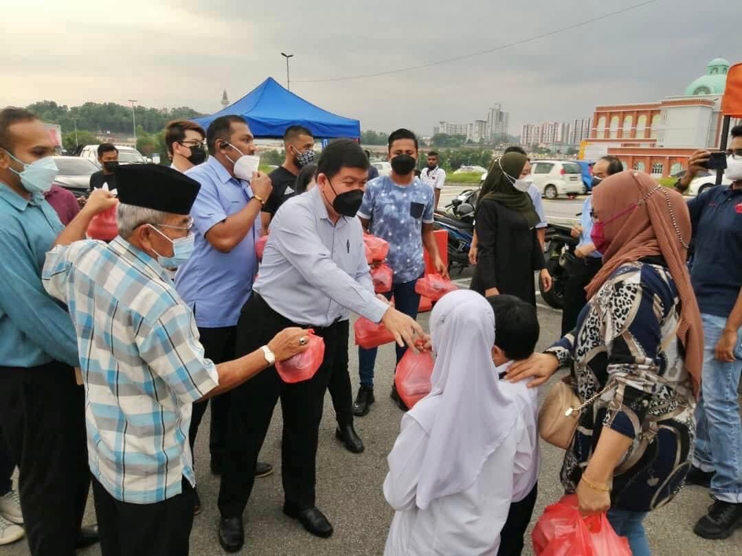 Dana hampir RM60,000 untuk program imarah masjid, surau di Kajang