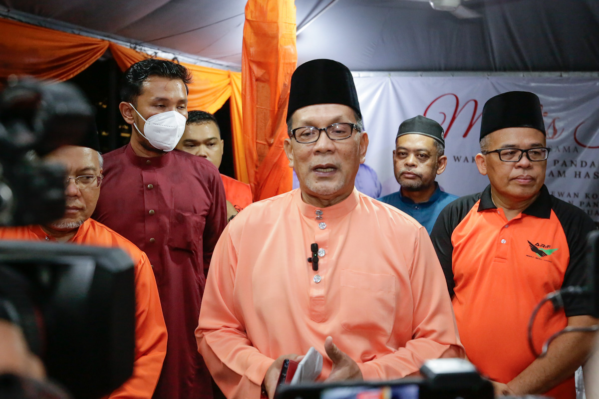 500 pek makanan raya percuma untuk penduduk Pandan Indah