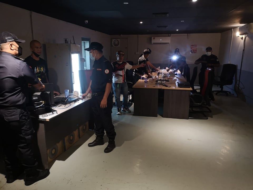 沙登蒲种6网咖娱乐场所无照经营 被开罚单及勒令关闭