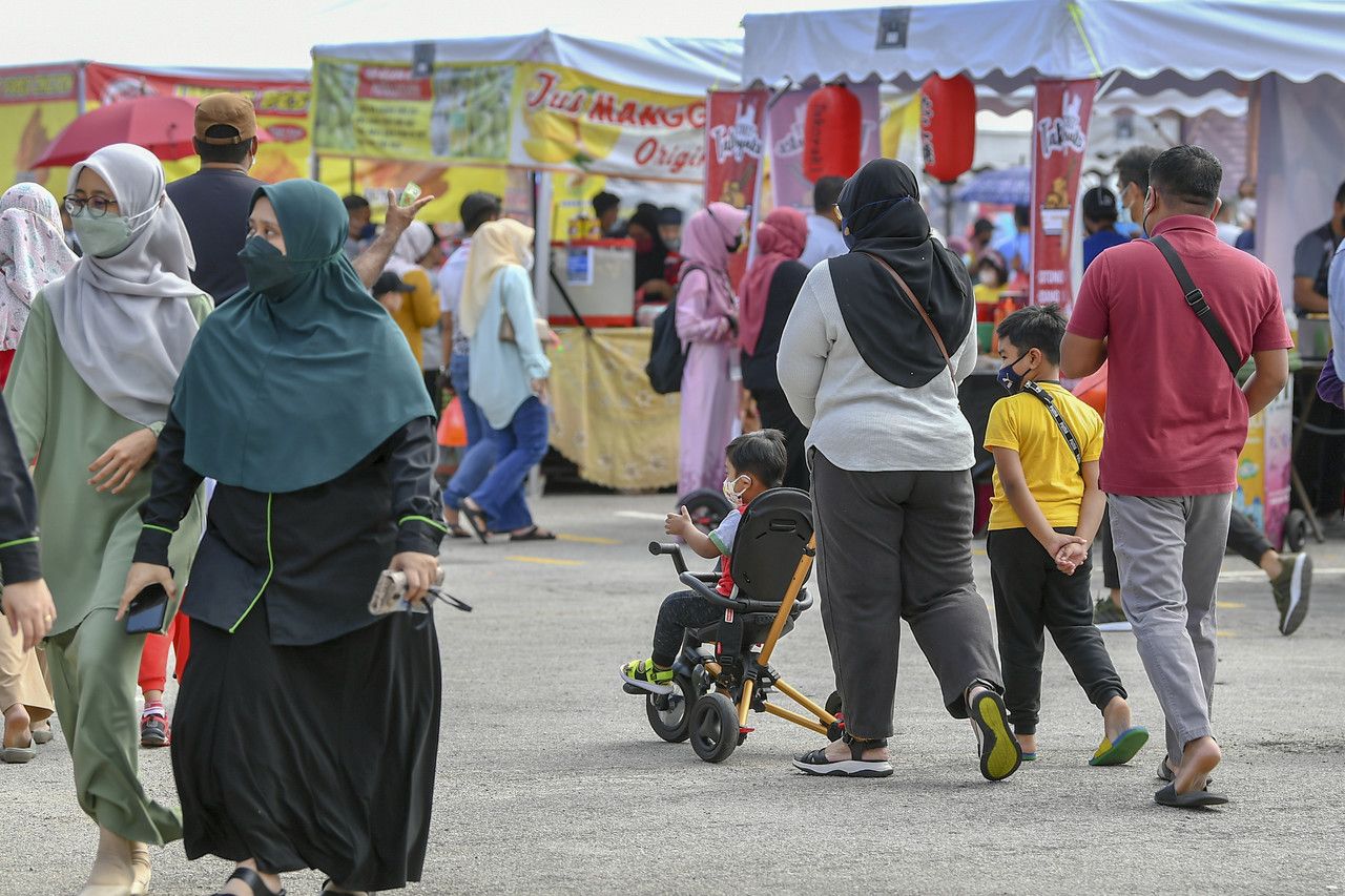 Parents bringing kids to Ramadan bazaars only spotted at few locations — Exco