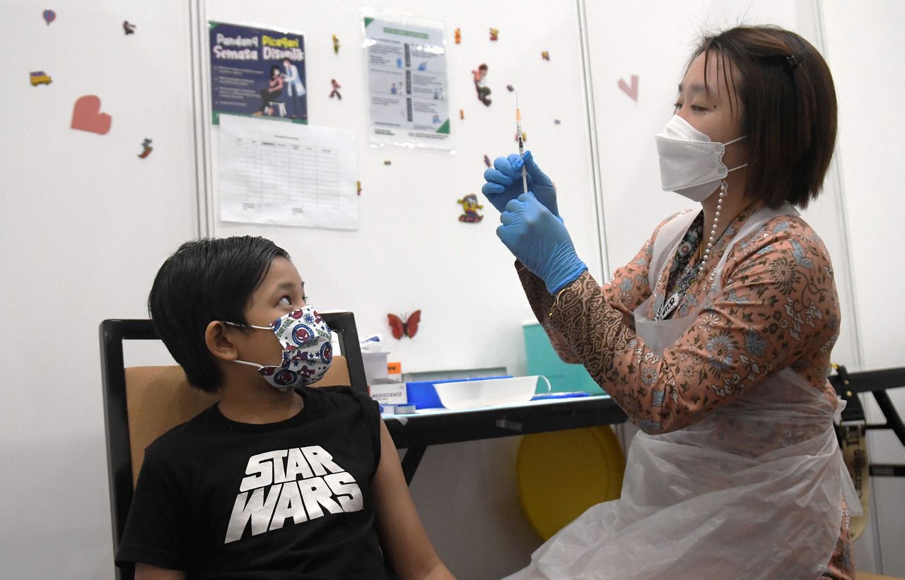 கோவிட்-19 :சுமார் 13 லட்சம் சிறார்கள் தடுப்பூசியை முழுமையாகப் பெற்றனர்