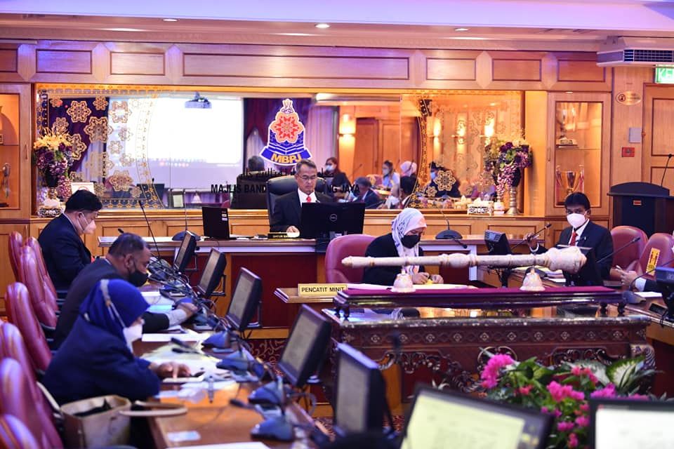 灵市厅首季度接245投诉 市长：已解决181宗