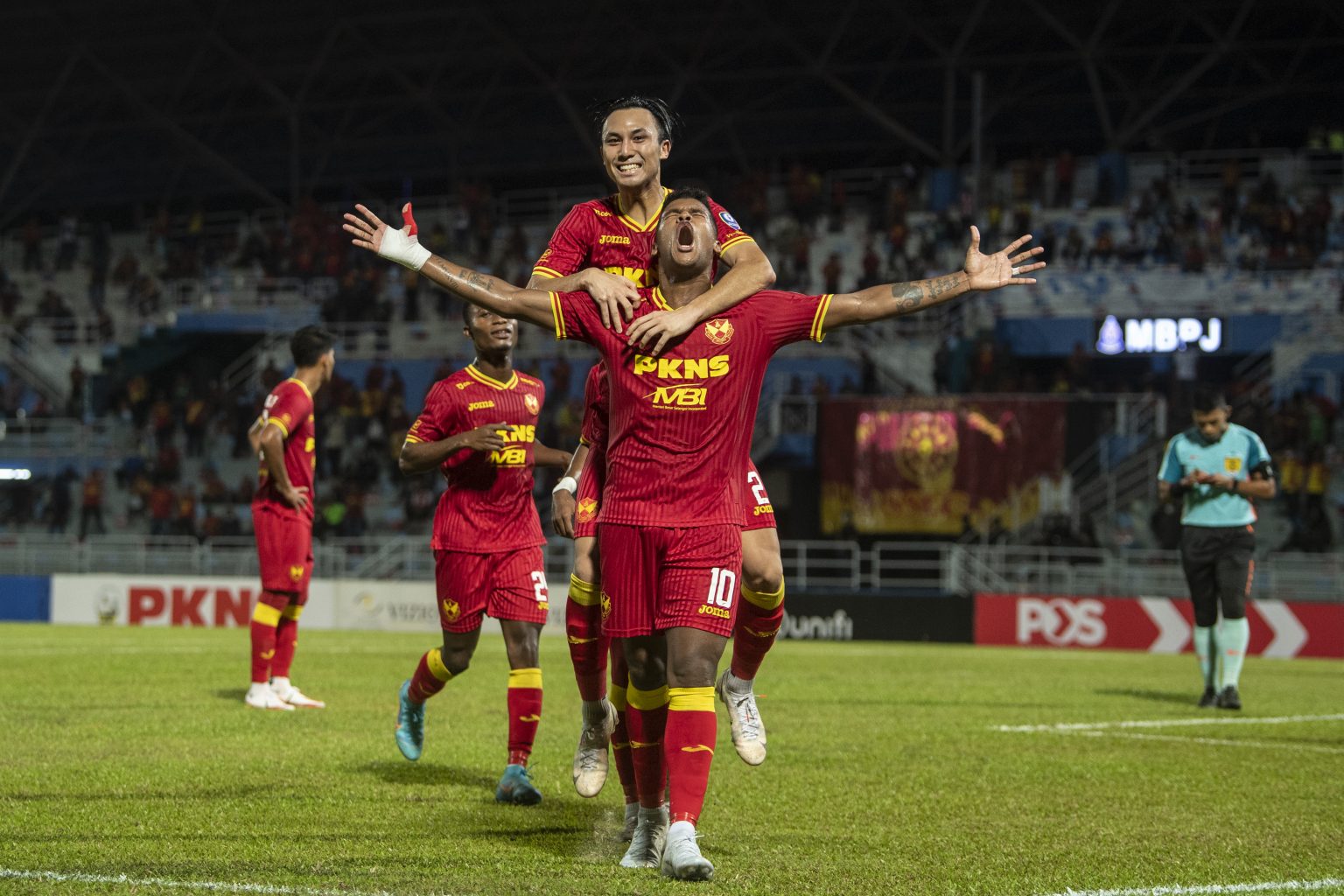M-League away matches to be shown on the big screen