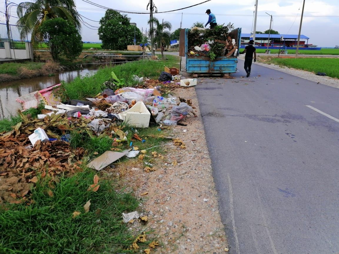 适耕庄居民受促勿乱丢垃圾 维护环境卫生及市容
