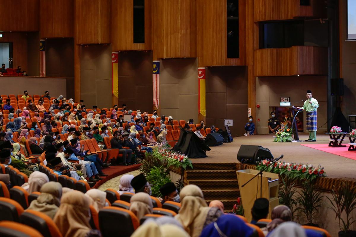 Selangor kutip cukai RM760 juta setakat Mac, catat lebihan RM100 juta