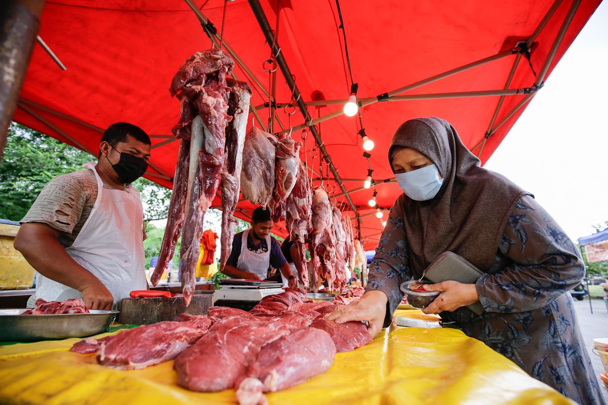 Penduduk mahu ke jualan murah lagi, beli keperluan raya