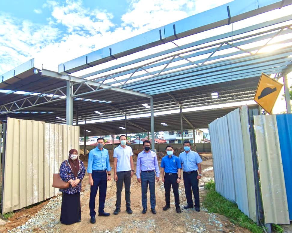 欧阳捍华：市政厅将提前一个月 通知沙登新村巴刹小贩搬迁