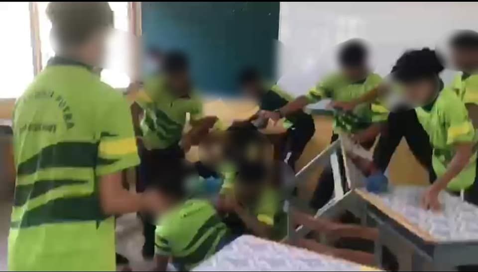 Kes pukul di sekolah: 13 pelajar bebas dengan jaminan polis
