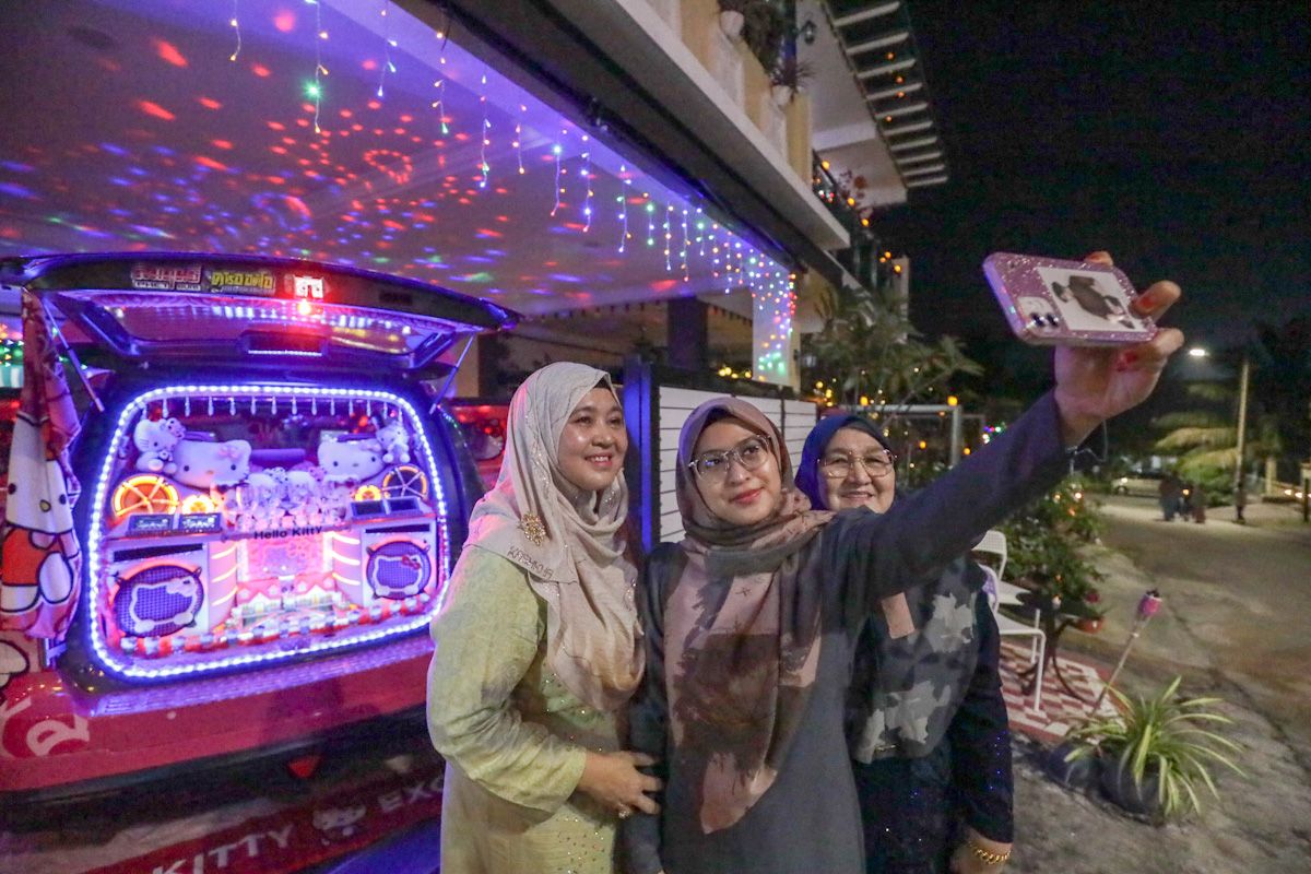 Penduduk anjur pertandingan hiasan raya, inisiatif eratkan silaturahim