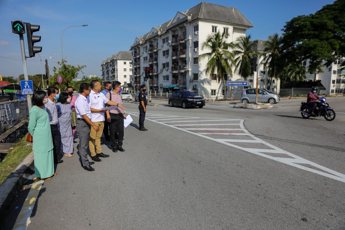 பூச்சோங் ஜெயாவில்  சாலை சந்திப்பை மேம்படுத்தி  போக்குவரத்து நெரிசலுக்கு  நிவாரணம்