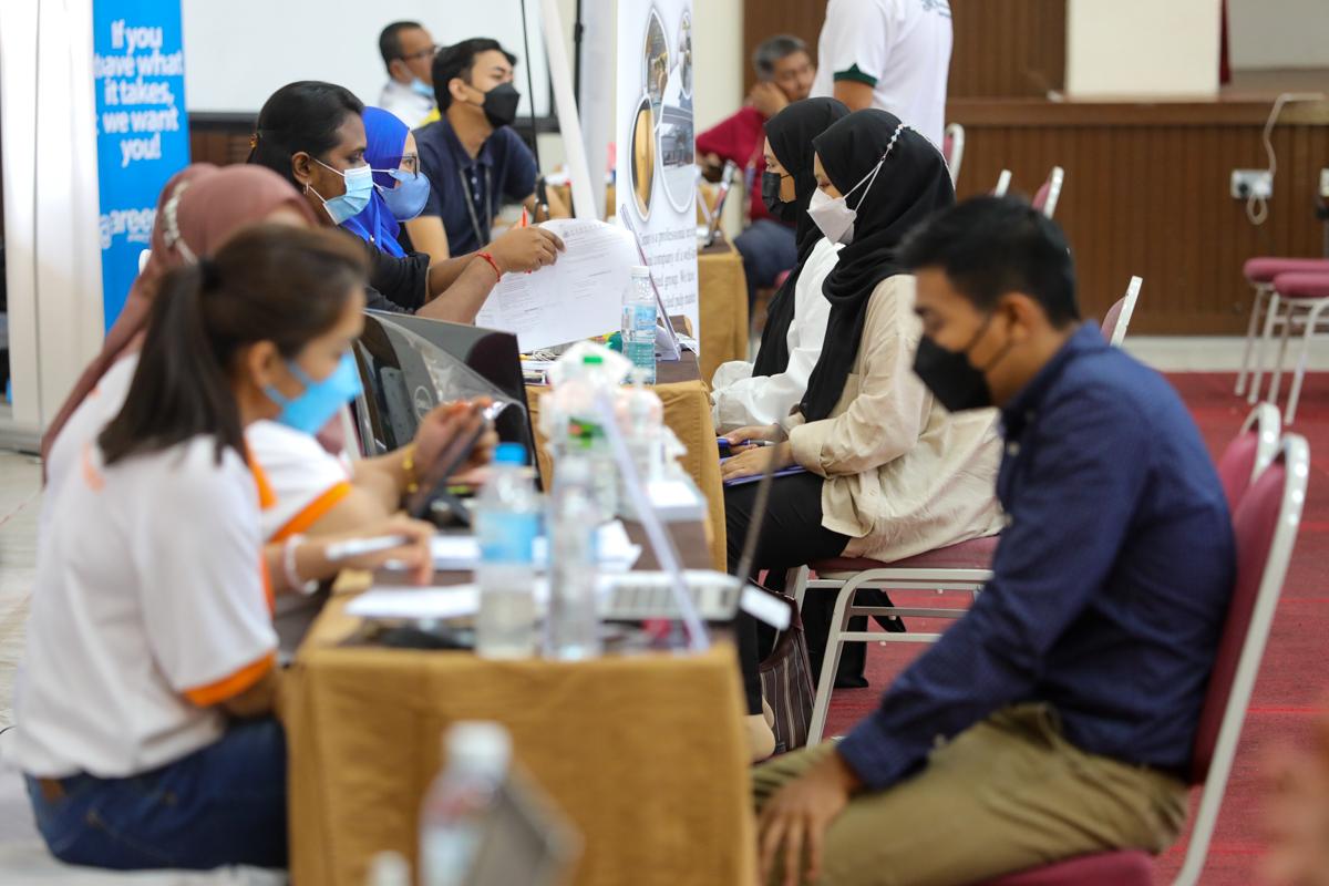Over 160,000 job opportunities offered to people of Selangor — MB