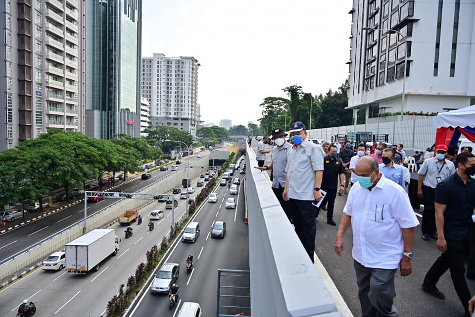 Jejambat bertingkat dibuka esok, bakal atasi kesesakan Jalan Tun Razak