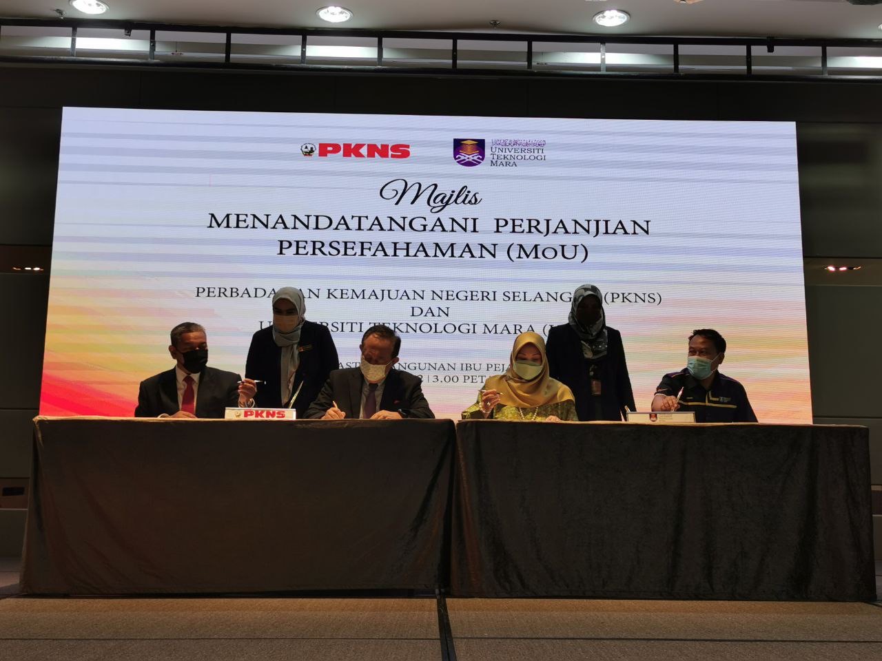 PKNS, UiTM jalin kerjasama pelihara hutan komuniti Shah Alam