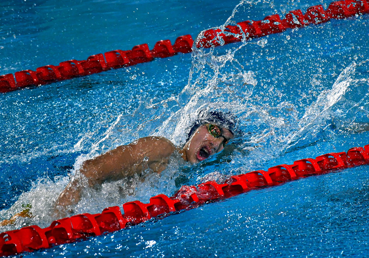 Swimming: Hoe Yan splashes his way to 200m freestyle gold in Hanoi SEA Games
