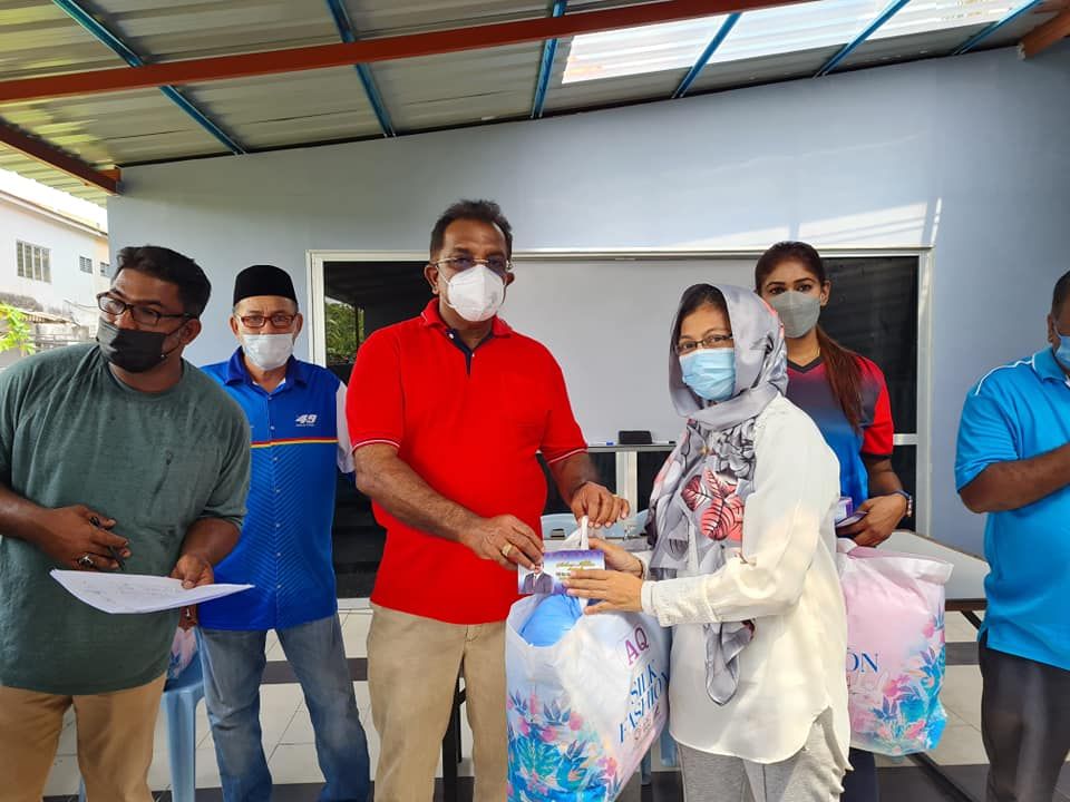 செந்தோசா சட்டமன்றம் தகுதியான இல்திஸாம்  சிலாங்கூர் பென்யாயாங்  பெறுநர்களை அடையாளம் கண்டு வருகிறது