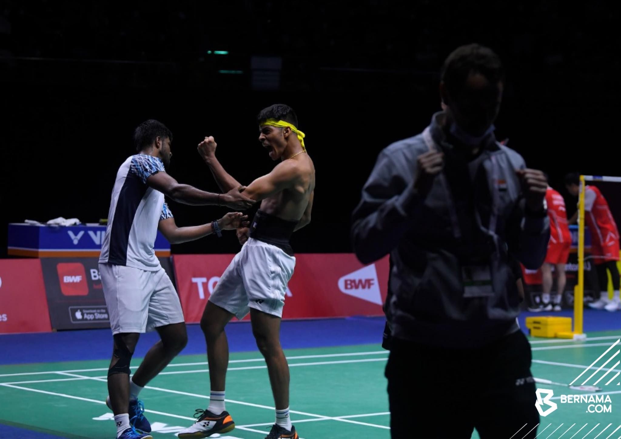 India cap fairytale run to emerge as Thomas Cup champions