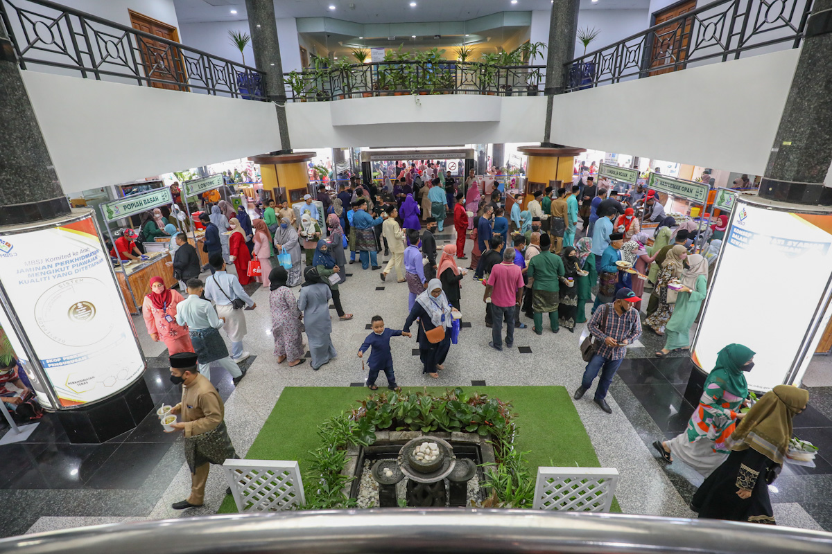 Lebaran 2022 lebih bermakna, rai bersama keluarga tersayang