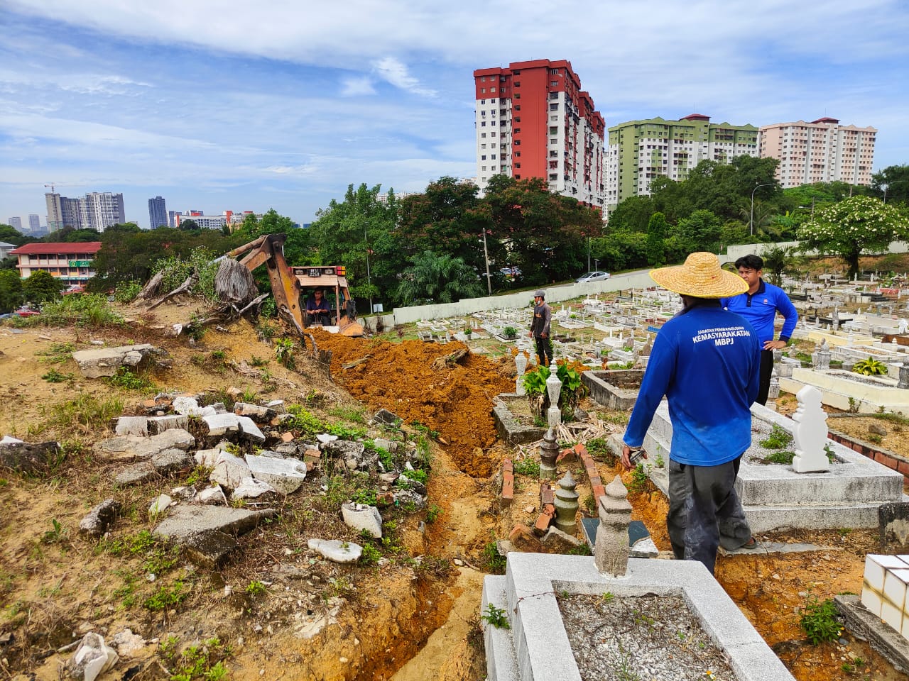 Tanah kubur Kampung Tunku mendap, waris diminta hadir kenal pasti tapak