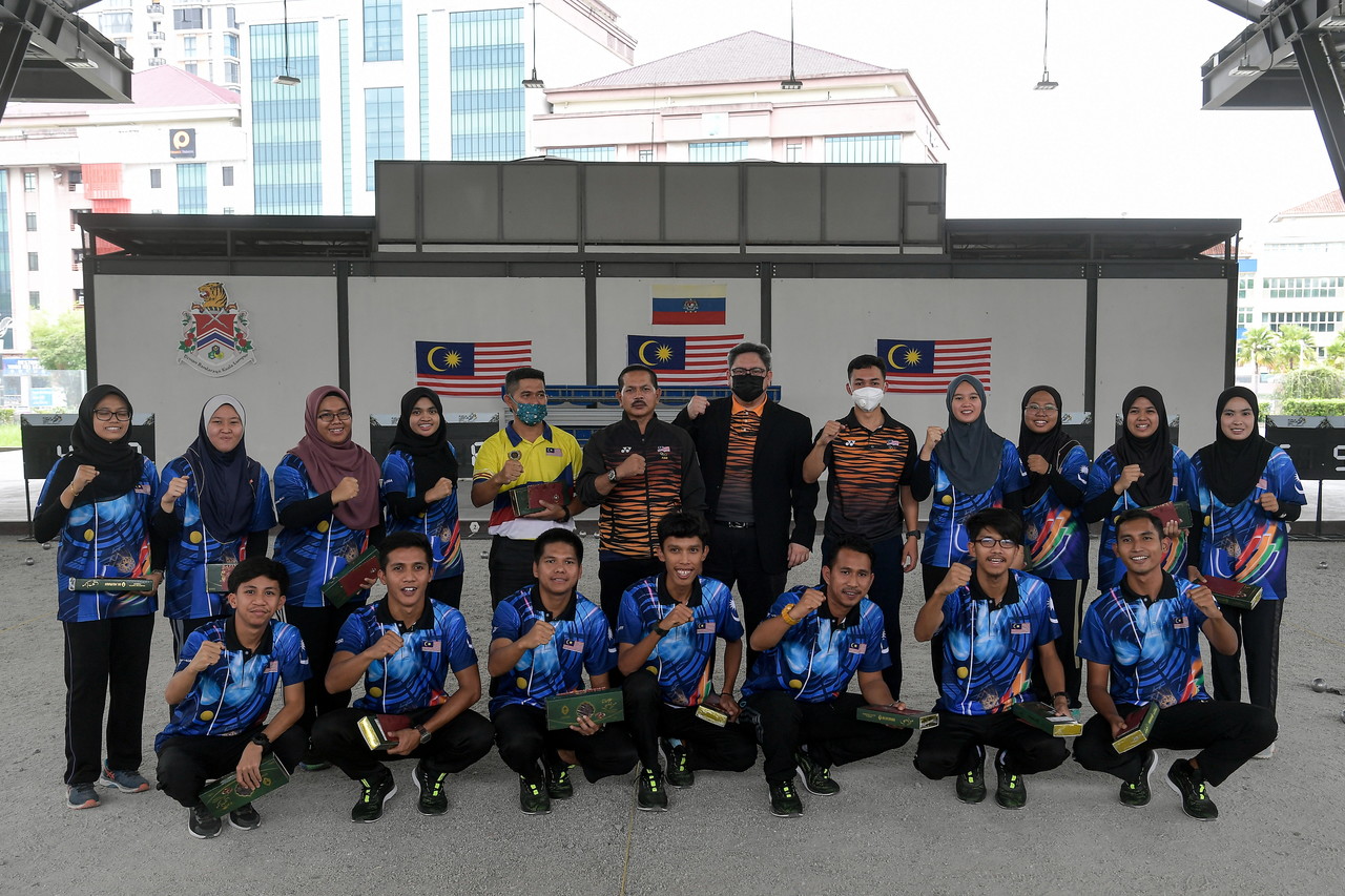 Skuad petanque tetap ke Hanoi walaupun status bertanding masih tanda tanya