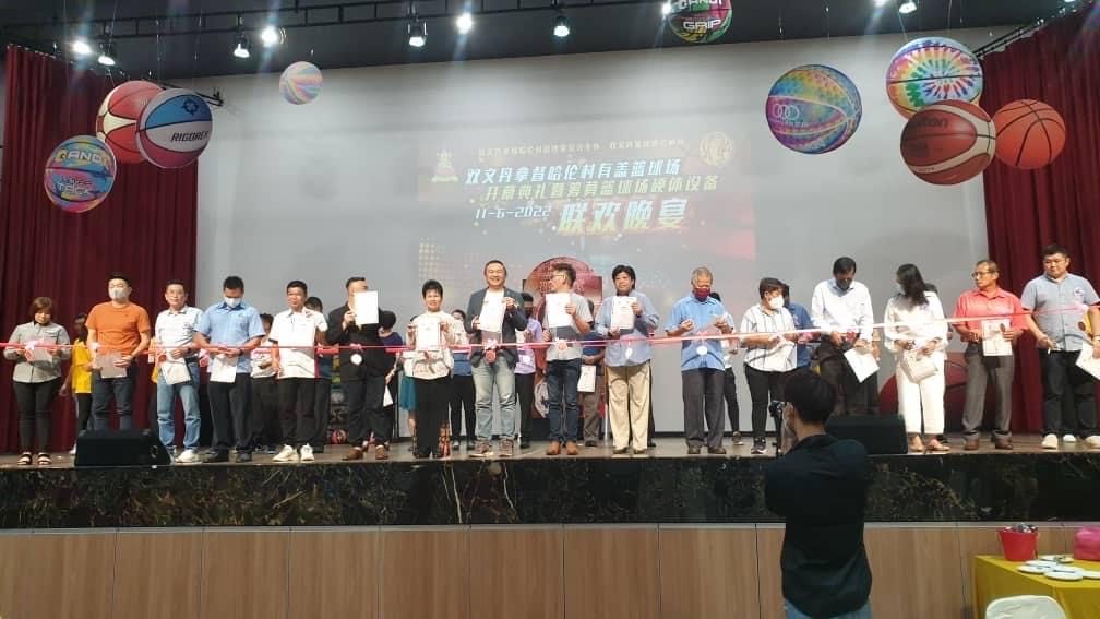Peruntuk RM340,000 naik taraf gelanggang bola keranjang di Serendah