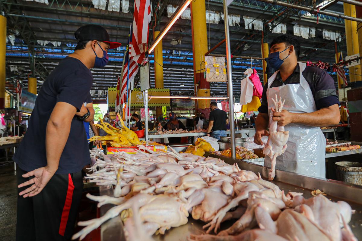 Harga siling ayam, telur dan subsidi minyak masak dimansuh mulai 1 Julai