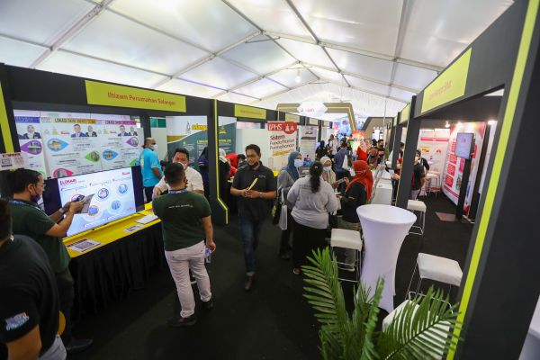 关爱巡展全雪州走透透 助年轻人了解官家 机构