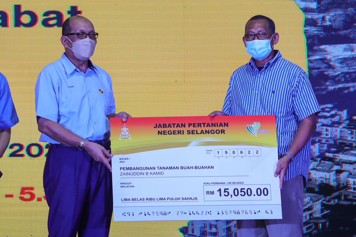 Insentif tani bantu pengusaha tingkat hasil tanaman, kembang perniagaan