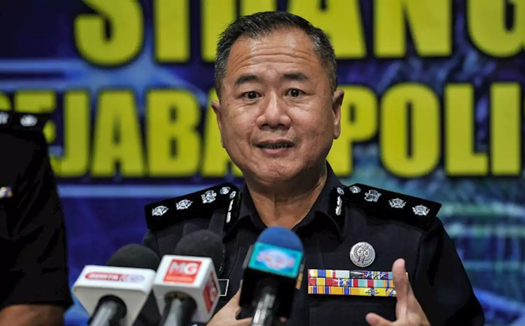 பத்தாவது மாடியிலிருந்து விழுந்து மூன்று வயது குழந்தை பரிதாப மரணம்