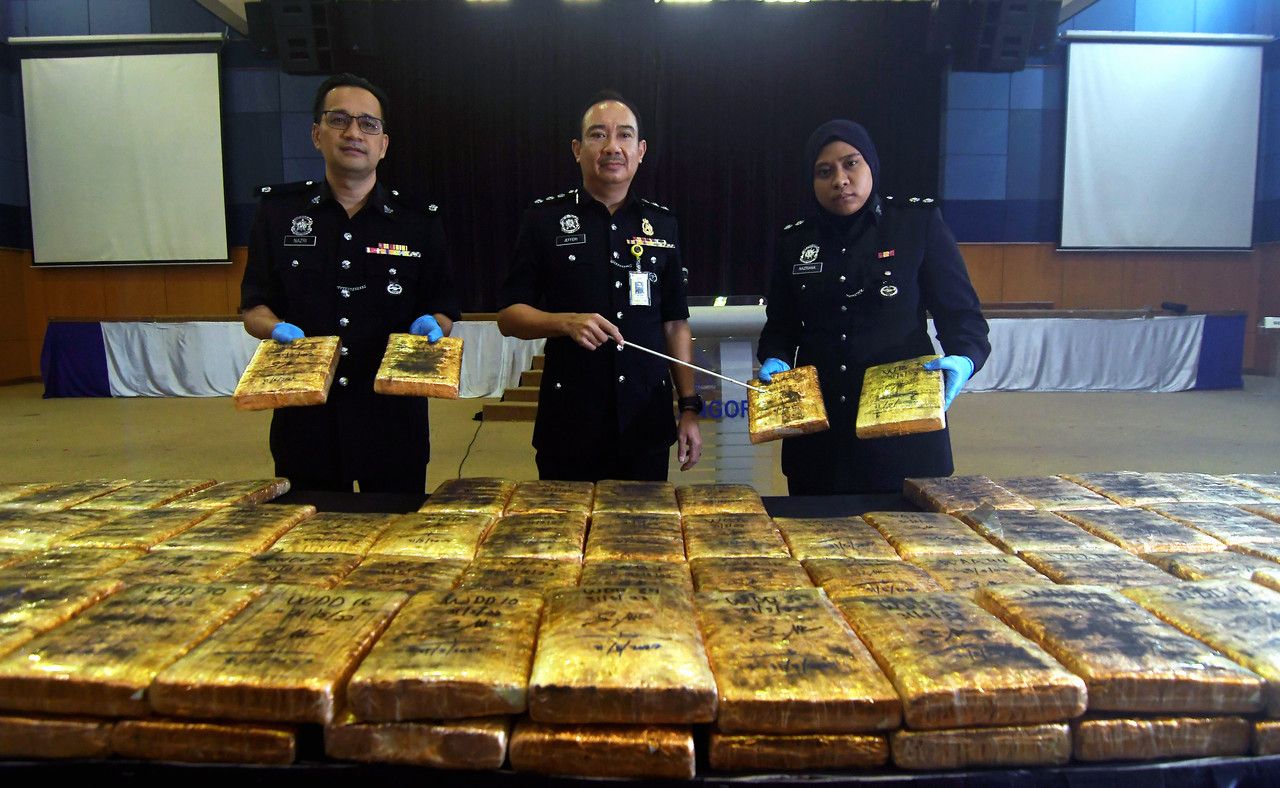 起获总值35万“金砖大麻” 警方逮捕3贩毒失业汉